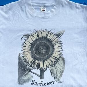 90s Sunflower color changing tshirt 1990s vintage